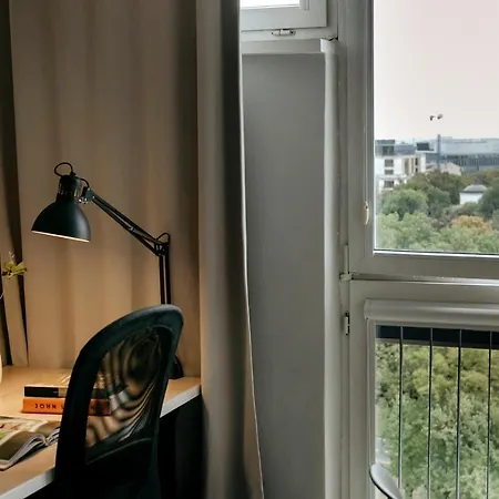 Przechodnia 2 Yellow: Free Parking, Work-friendly, Smart Tv * Warsaw