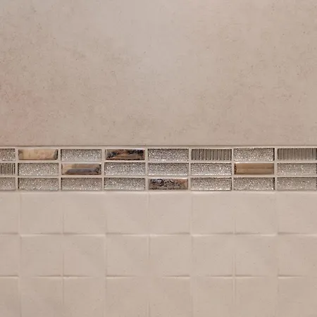 Przechodnia 2 Yellow: Free Parking, Work-friendly, Smart Tv