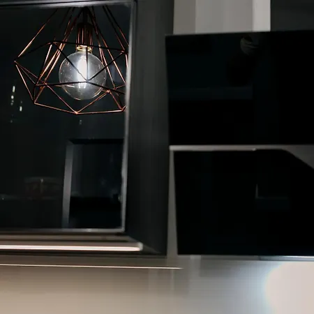 Przechodnia 2 Yellow: Free Parking, Work-friendly, Smart Tv