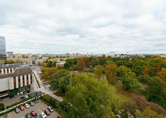 Przechodnia 2 Yellow - Biurko Oraz Wygodny Fotel Do Pracy - Better Warszawa