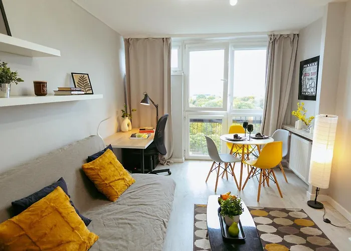 Przechodnia 2 Yellow - Biurko Oraz Wygodny Fotel Do Pracy - Better Lejlighed *