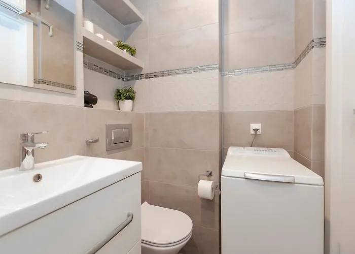 Przechodnia 2 Yellow - Biurko Oraz Wygodny Fotel Do Pracy - Better Lejlighed *